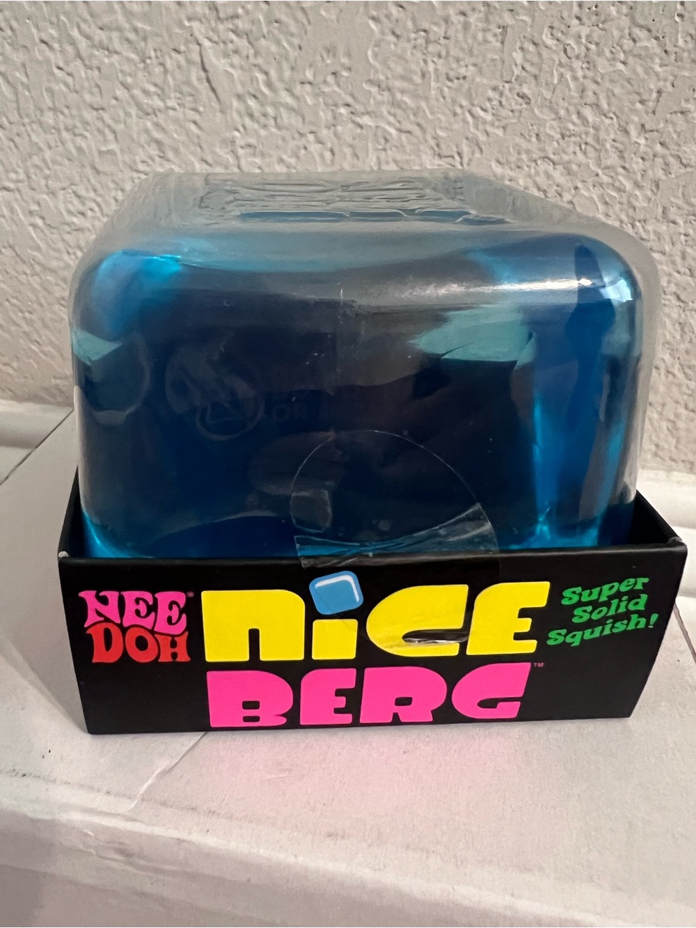 Authentic Needoh Nice Berg Super Solid Squish - Blue - Picture 3 of 4